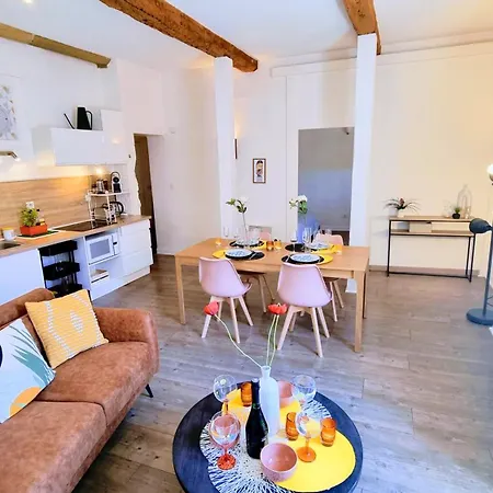 Le Portes A Cote Des Halles Entierement Renove Apartamento Sète